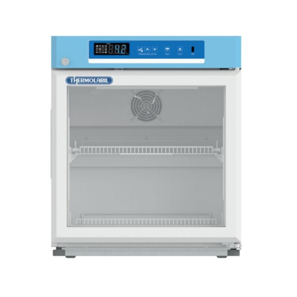 Frigorifero TH-063 da 55 litri per farmacia e laboratorio. Controllo preciso della temperatura, sistema di allarme avanzato e registrazione dati integrata.